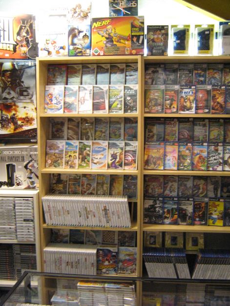 q_polcok_2.jpg q_polcok_2.jpg