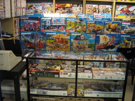 q_pult.jpg q_pult.jpg